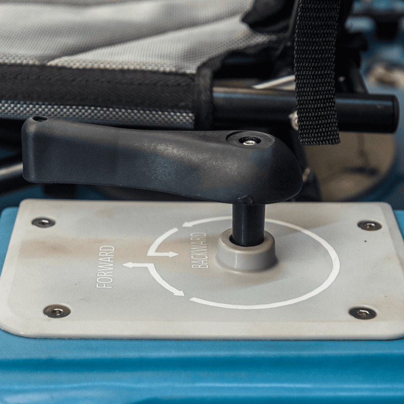 Load image into Gallery viewer, 360 fishing kayak with full steering control
